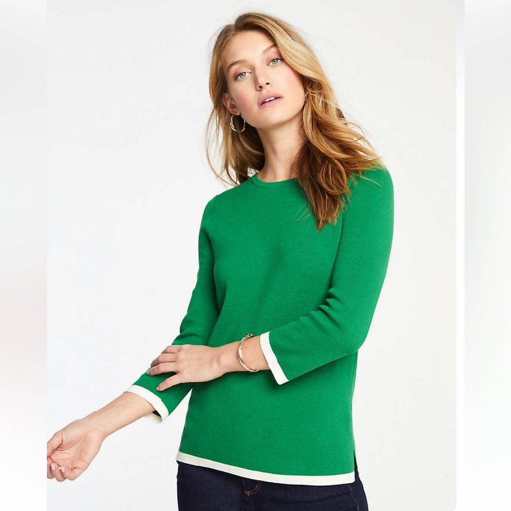 New with tags Ann Taylor quarter sleeve green blouse!